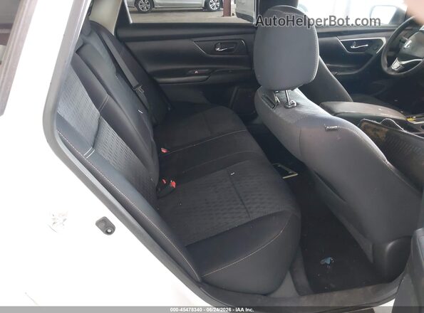 1N4AL3AP5GC153352 2016 NISSAN ALTIMA White Widok naklejki z numerem VIN
