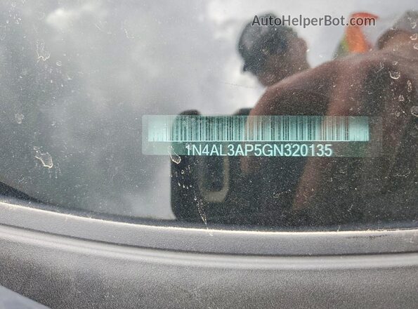 1N4AL3AP5GN320135 2016 NISSAN ALTIMA Black Engine compartment view