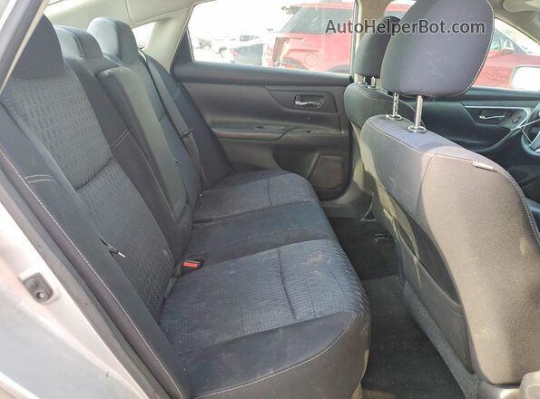1N4AL3AP5GN326131 2016 NISSAN ALTIMA Silver Rear seats view