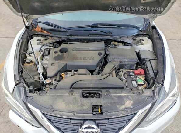 1N4AL3AP5GN337095 2016 NISSAN ALTIMA White Widok wnętrza z tyłu