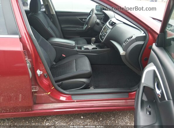 1N4AL3AP5HC172985 2017 NISSAN ALTIMA Red Widok wnętrza z przodu