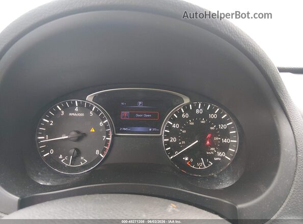 1N4AL3AP5HC172985 2017 NISSAN ALTIMA Red Widok tylnych siedzeń