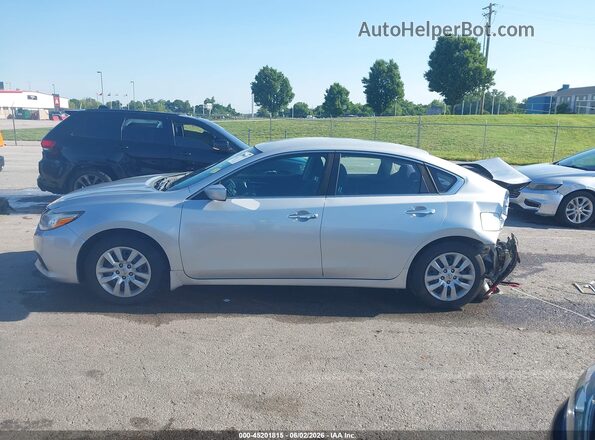 1N4AL3AP5HC241125 2017 NISSAN ALTIMA Silver Սալոնի 360 աստիճան տեսք
