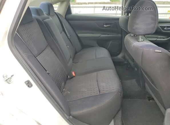 1N4AL3AP5HC243912 2017 NISSAN ALTIMA White Rear seats view