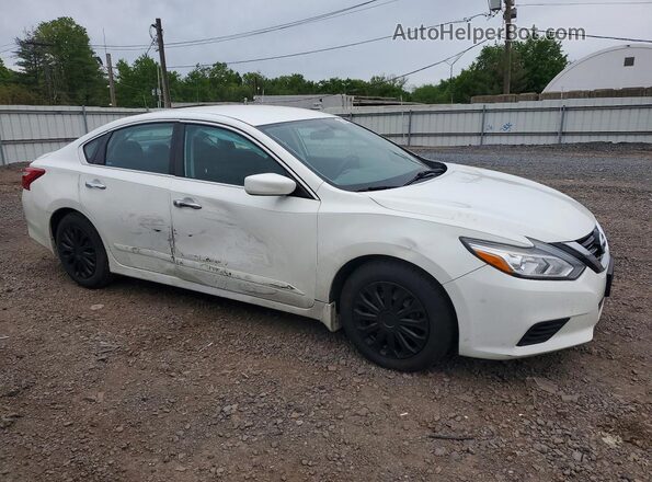 1N4AL3AP5HC243912 2017 NISSAN ALTIMA White Front right