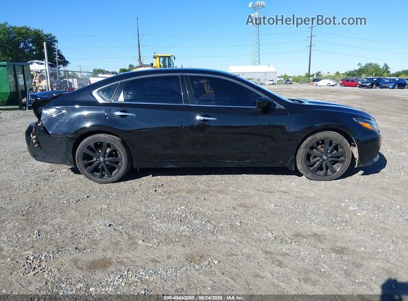 1N4AL3AP5HC265912 2017 NISSAN ALTIMA Black Rear interior view