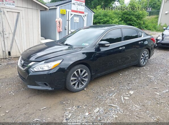 1N4AL3AP5HC278899 2017 NISSAN ALTIMA Black Przód lewy