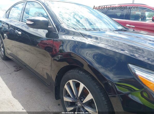 1N4AL3AP5HC294570 2017 NISSAN ALTIMA Black Widok z przodu