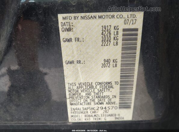 1N4AL3AP5HC294570 2017 NISSAN ALTIMA Black Widok komory silnika