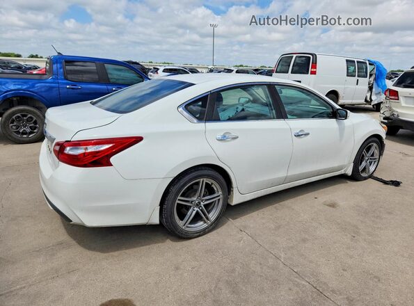 1N4AL3AP5HN312585 2017 NISSAN ALTIMA White 