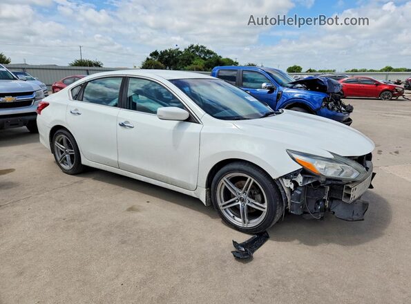 1N4AL3AP5HN312585 2017 NISSAN ALTIMA White 