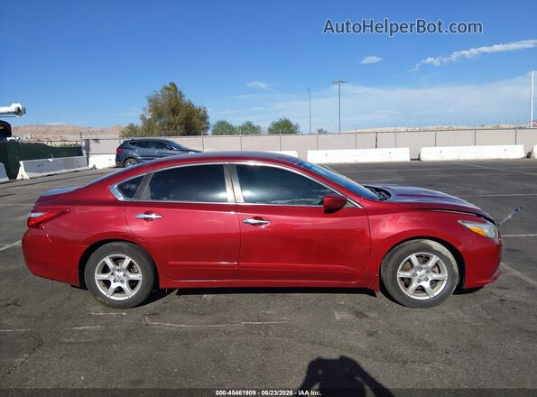 1N4AL3AP5HN337972 2017 NISSAN ALTIMA Red Widok wnętrza z tyłu