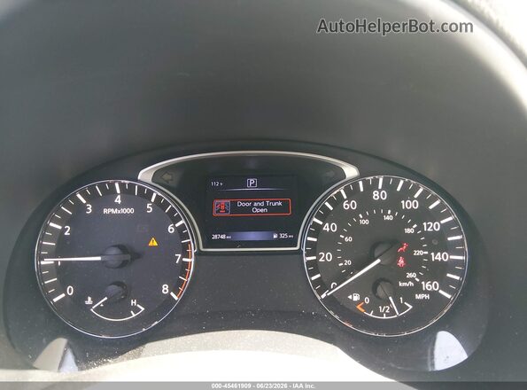 1N4AL3AP5HN337972 2017 NISSAN ALTIMA Red Widok tylnych siedzeń
