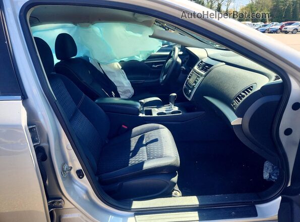 1N4AL3AP5HN348955 2017 NISSAN ALTIMA Silver Widok wnętrza z przodu