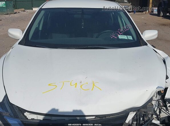 1N4AL3AP5JC138499 2018 NISSAN ALTIMA White 