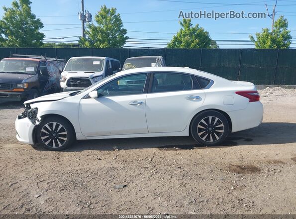 1N4AL3AP5JC138499 2018 NISSAN ALTIMA White 