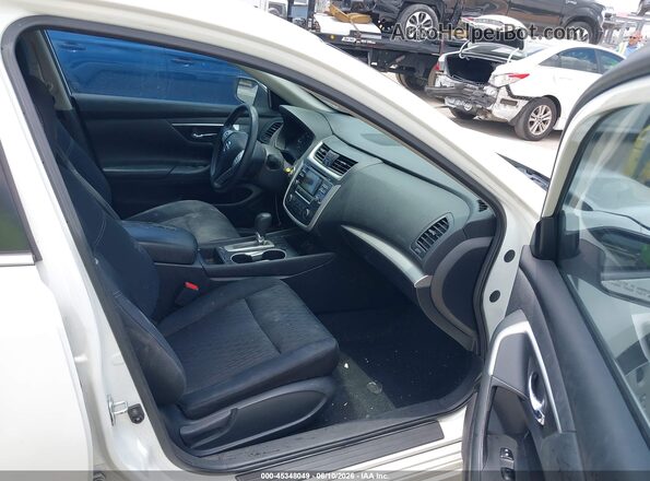 1N4AL3AP5JC161247 2018 NISSAN ALTIMA Белый Вид салона спереди