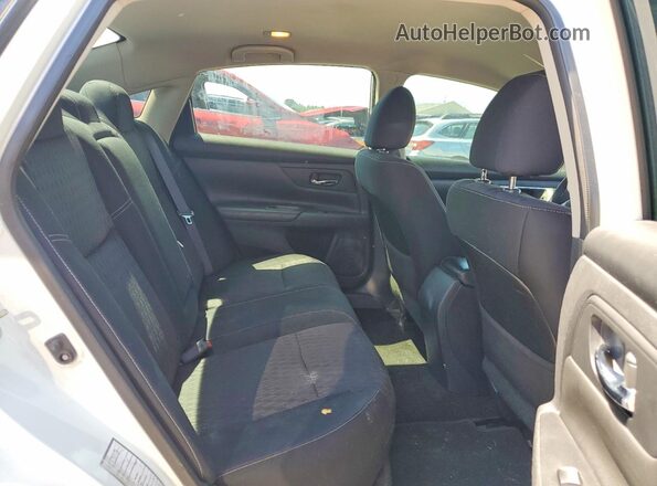 1N4AL3AP5JC177593 2018 NISSAN ALTIMA White Rear seats view