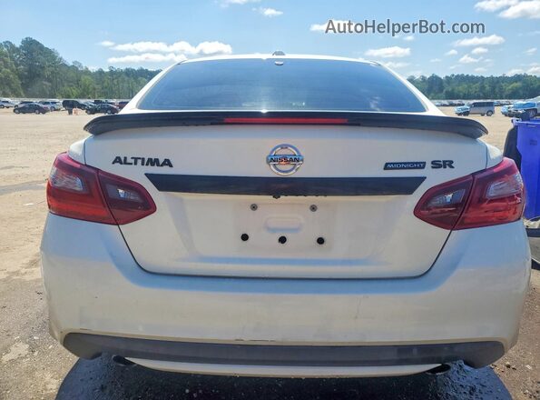 1N4AL3AP5JC290797 2018 NISSAN ALTIMA White 