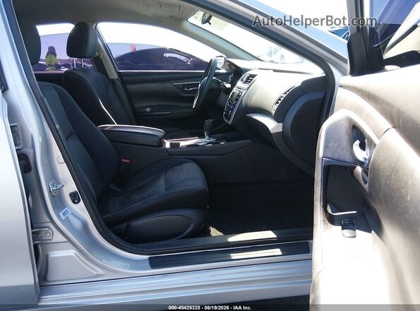1N4AL3AP6GC174954 2016 NISSAN ALTIMA Gray Widok wnętrza z przodu