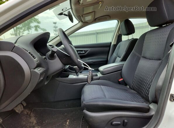 1N4AL3AP6GC261043 2016 NISSAN ALTIMA White წინა სალონის ხედი