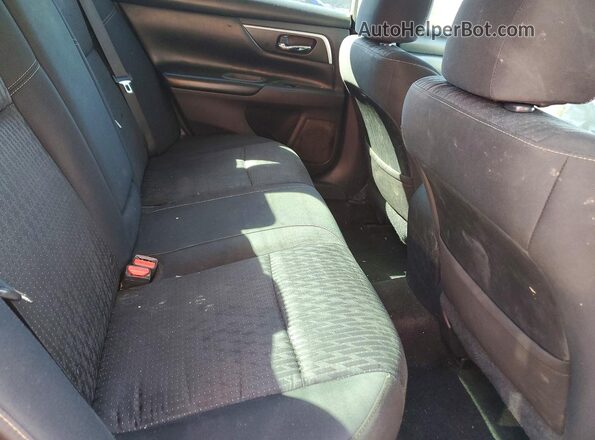 1N4AL3AP6GC269515 2016 NISSAN ALTIMA White Rear seats view