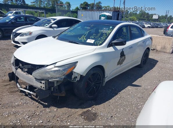 1N4AL3AP6HC119695 2017 NISSAN ALTIMA White Առջևի ձախ երեք քառորդ տեսարան