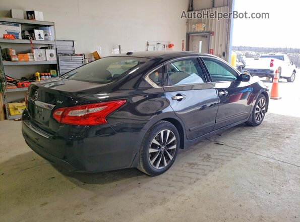 1N4AL3AP6HC121818 2017 NISSAN ALTIMA Черный Задняя правая четверть