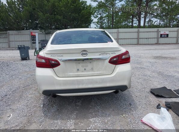 1N4AL3AP6HC165656 2017 NISSAN ALTIMA White 
