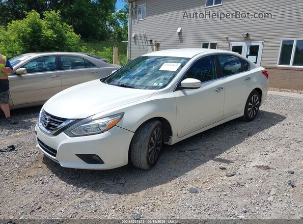 1N4AL3AP6HC179847 2017 NISSAN ALTIMA White Vista tres cuartos delantera izquierda