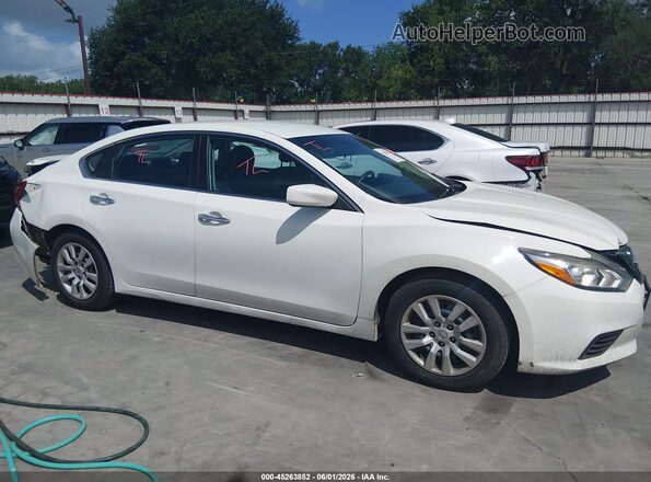 1N4AL3AP6HC191318 2017 NISSAN ALTIMA White Widok wnętrza z tyłu