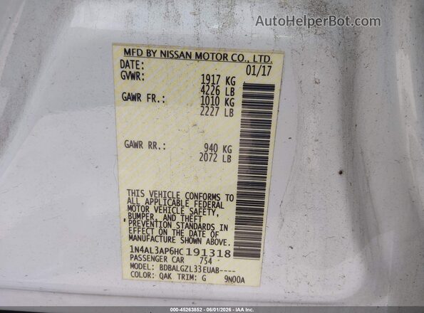 1N4AL3AP6HC191318 2017 NISSAN ALTIMA White Widok komory silnika