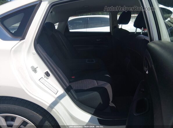 1N4AL3AP6HC191318 2017 NISSAN ALTIMA White Widok naklejki z numerem VIN
