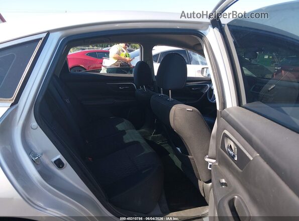 1N4AL3AP6HC230747 2017 NISSAN ALTIMA Silver Widok naklejki z numerem VIN