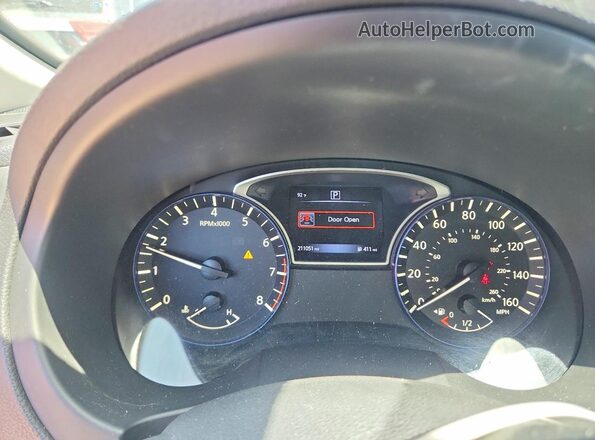 1N4AL3AP6HC298451 2017 NISSAN ALTIMA Red Вид щитка приладів