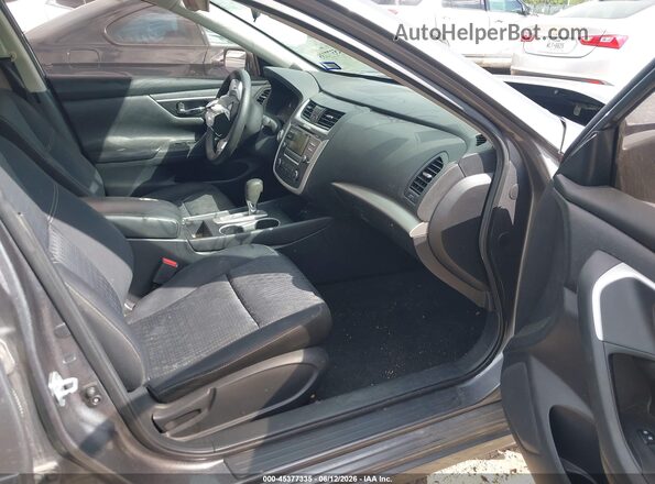 1N4AL3AP6HN315575 2017 NISSAN ALTIMA Серый Вид салона спереди