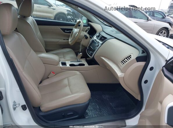 1N4AL3AP6JC136485 2018 NISSAN ALTIMA White Սալոնի դիմացի տեսք
