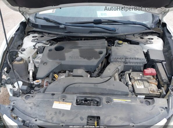 1N4AL3AP6JC136485 2018 NISSAN ALTIMA White Հետևի տեսք