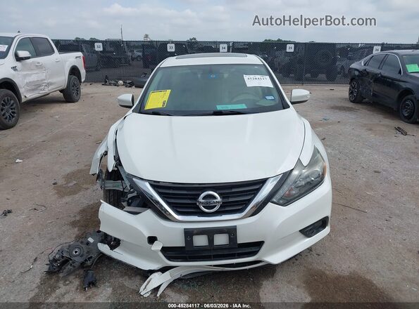 1N4AL3AP6JC136485 2018 NISSAN ALTIMA White Սարքավորումների վահանակի տեսք