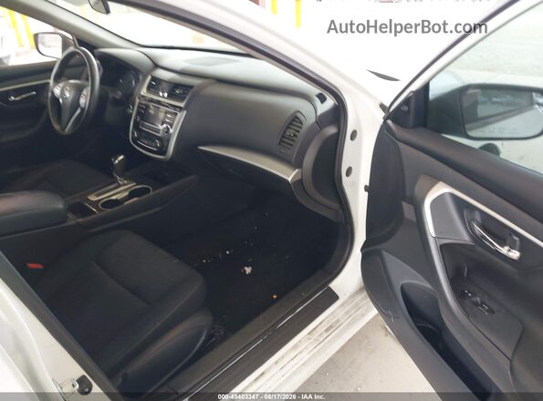 1N4AL3AP6JC173228 2018 NISSAN ALTIMA White Սալոնի դիմացի տեսք