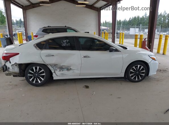 1N4AL3AP6JC173228 2018 NISSAN ALTIMA White Սալոնի հետևի տեսք