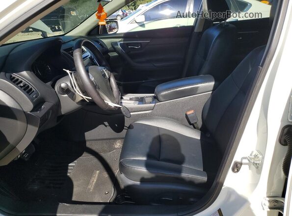 1N4AL3AP6JC173424 2018 NISSAN ALTIMA White 