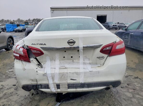 1N4AL3AP6JC196458 2018 NISSAN ALTIMA White Rear view