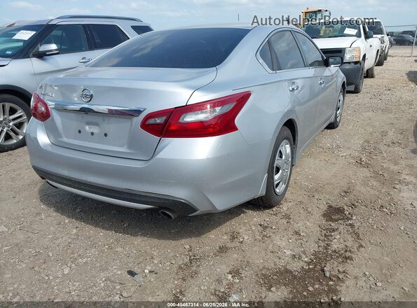 1N4AL3AP6JC231743 2018 NISSAN ALTIMA Серебряный Задняя правая четверть