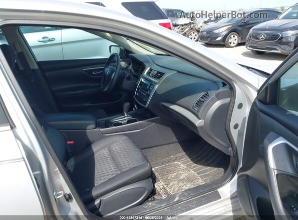 1N4AL3AP6JC231743 2018 NISSAN ALTIMA Серебряный Вид салона спереди