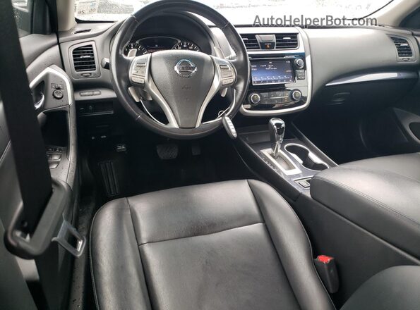 1N4AL3AP6JC475456 2018 NISSAN ALTIMA Black Dashboard view