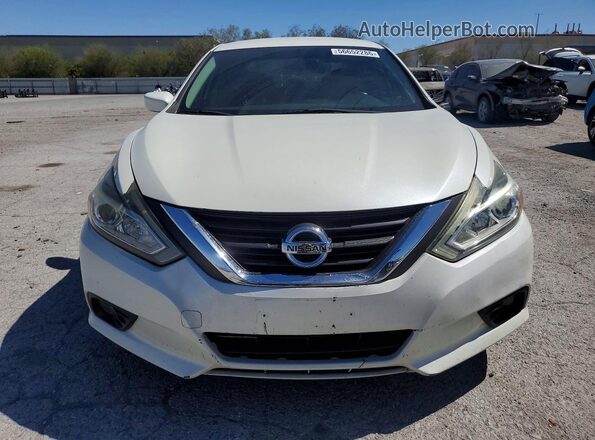 1N4AL3AP7GC258605 2016 NISSAN ALTIMA White Widok z przodu