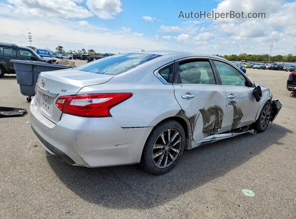 1N4AL3AP7HC193966 2017 NISSAN ALTIMA Silver Задня права чверть