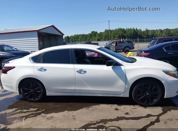 1N4AL3AP7HC229512 2017 NISSAN ALTIMA White უკანა სალონის ხედი