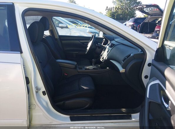 1N4AL3AP7HC239070 2017 NISSAN ALTIMA White წინა სალონის ხედი